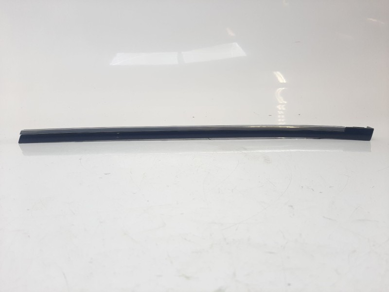 Recambio de moldura para peugeot 2008 (p1) active referencia OEM IAM 9823462080 9823462080 
