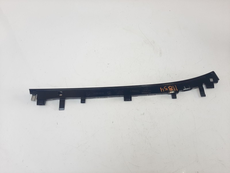 Recambio de moldura para peugeot 2008 (p1) active referencia OEM IAM 9823462080 9823462080 