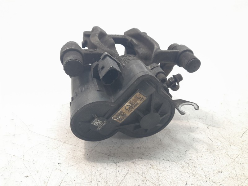 Recambio de pinza de freno trasera izquierda para bmw serie x1 (f48) 2.0 16v referencia OEM IAM 679895707  