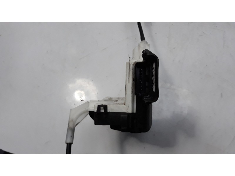Recambio de cerradura puerta trasera derecha para citroen c3 collection referencia OEM IAM 1045M056416  