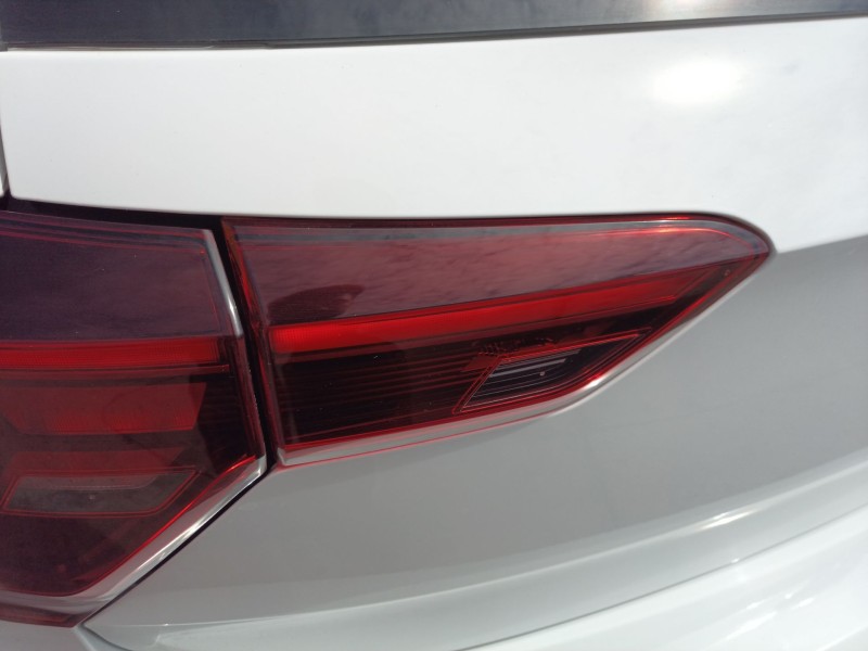 Recambio de piloto trasero izquierdo interior para volkswagen polo vi (ae1) life referencia OEM IAM   