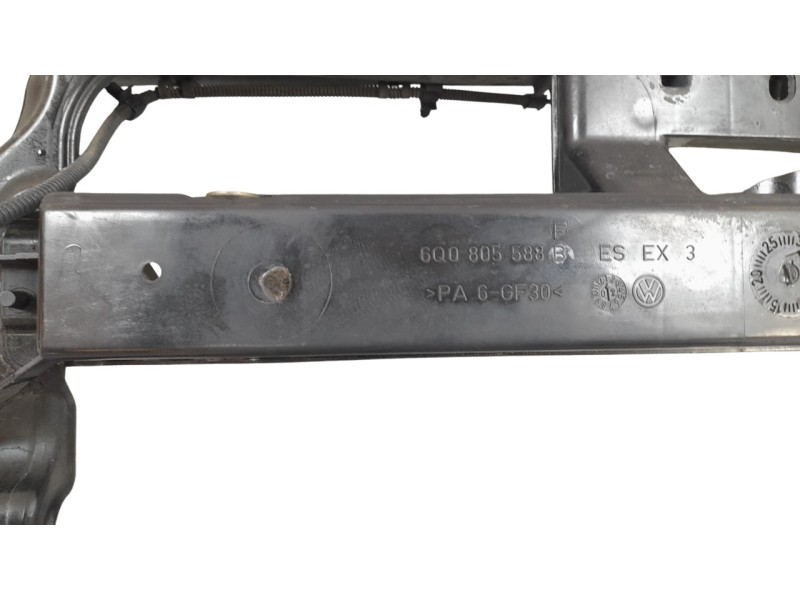 Recambio de panel frontal para volkswagen polo (9n1) highline referencia OEM IAM 6Q0805588B  