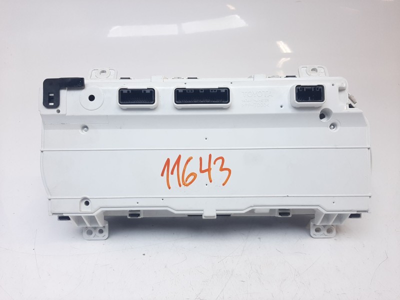 Recambio de cuadro instrumentos para toyota hilux vii 2.4 d referencia OEM IAM 83800FC870 83800FC870 