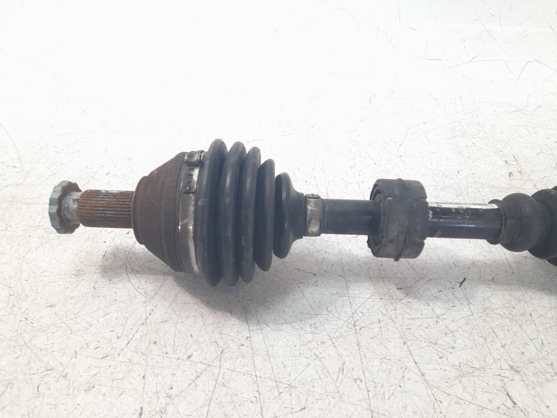Recambio de transmision delantera izquierda para volkswagen polo (9n1) highline referencia OEM IAM 6Q0407271BS V1116 T68263