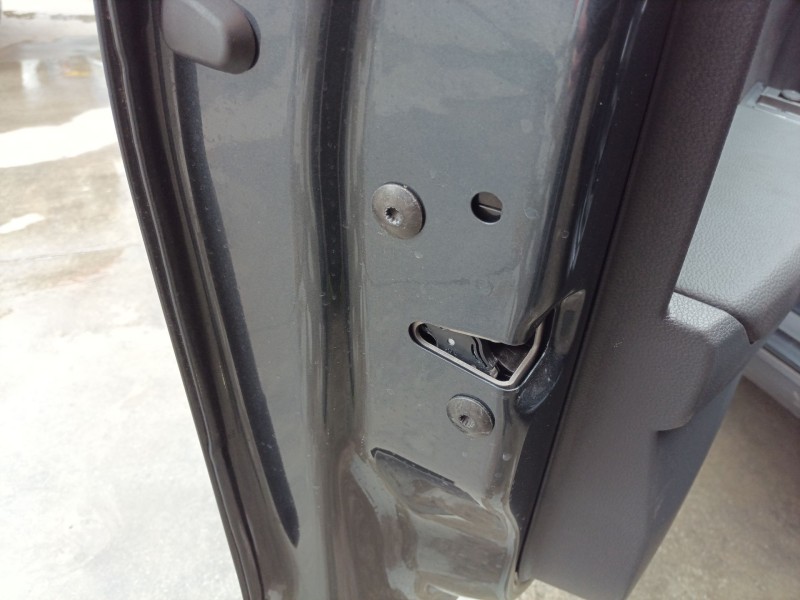 Recambio de cerradura puerta delantera izquierda para seat arona fr referencia OEM IAM   