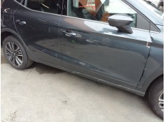 ESTRIBOS LATERALES 6F9853852 