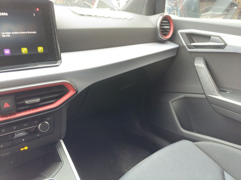 Recambio de guantera para seat arona fr referencia OEM IAM   