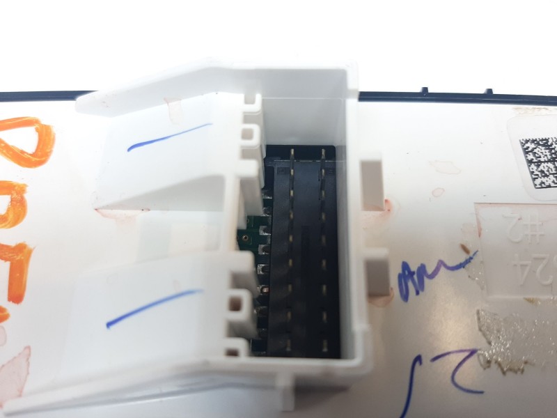 Recambio de mando elevalunas delantero izquierdo para hyundai tucson (nx4e, nx4a) 1.6 t-gdi hybrid referencia OEM IAM 93571N7400