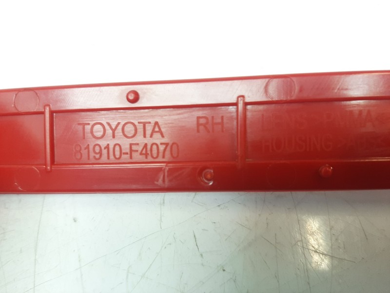 Recambio de piloto trasero derecho paragolpes para toyota c-hr (_x1_) 2.0 hybrid (maxh10) referencia OEM IAM 81910F4070 81910F40
