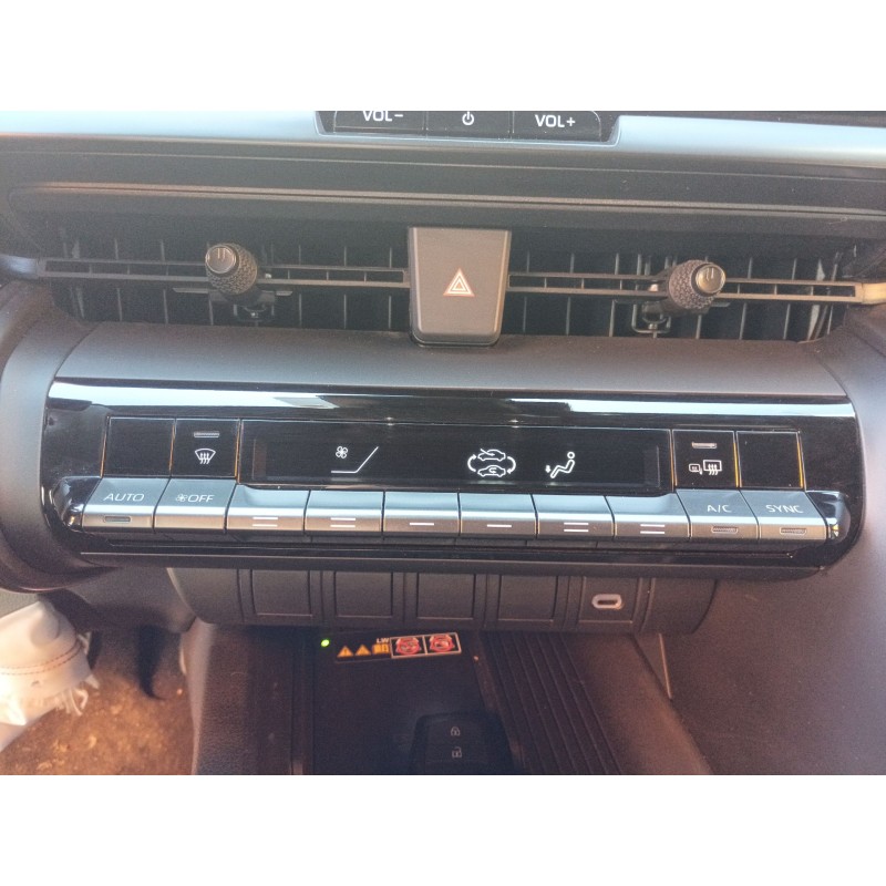 Recambio de mando climatizador para toyota c-hr (_x1_) 2.0 hybrid (maxh10) referencia OEM IAM   