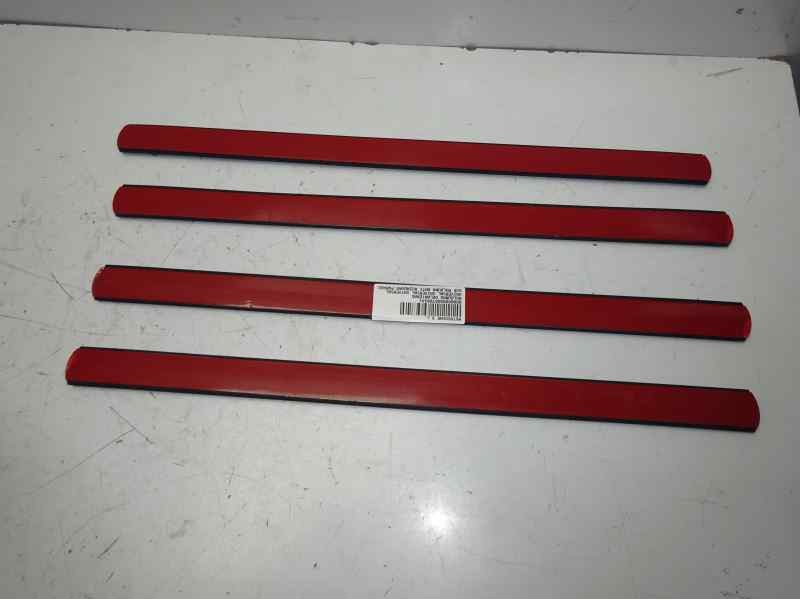 Recambio de molduras delanteras para universal universal universal referencia OEM IAM MOLDURA MOLDURA 