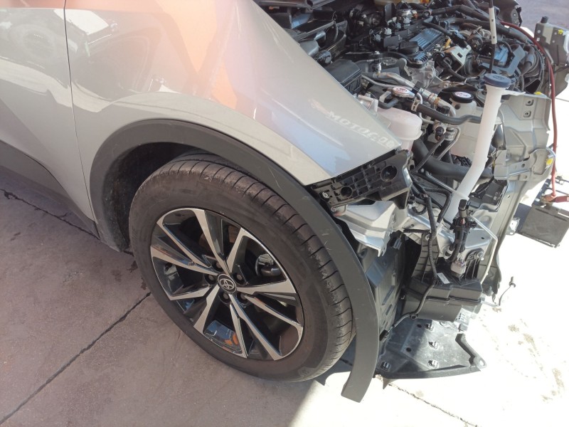 Recambio de mangueta delantera derecha para toyota c-hr (_x1_) 2.0 hybrid (maxh10) referencia OEM IAM   