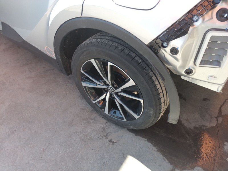 Recambio de paso rueda trasero izquierdo para toyota c-hr (_x1_) 2.0 hybrid (maxh10) referencia OEM IAM   