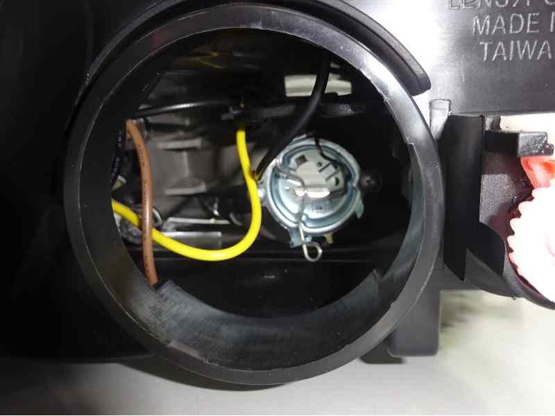 Recambio de faro izquierdo para citroën xsara berlina referencia OEM IAM 6208J8 10107230004 CI4224904