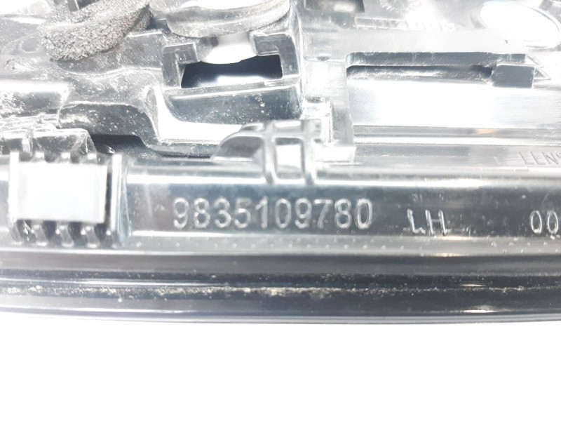 Recambio de piloto trasero izquierdo para citroën c4 pure tech referencia OEM IAM 9835109780 9835109780 