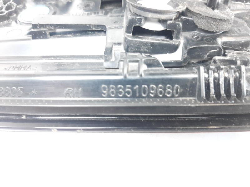 Recambio de piloto trasero derecho para citroën c4 pure tech referencia OEM IAM 9835109680 9835109680 