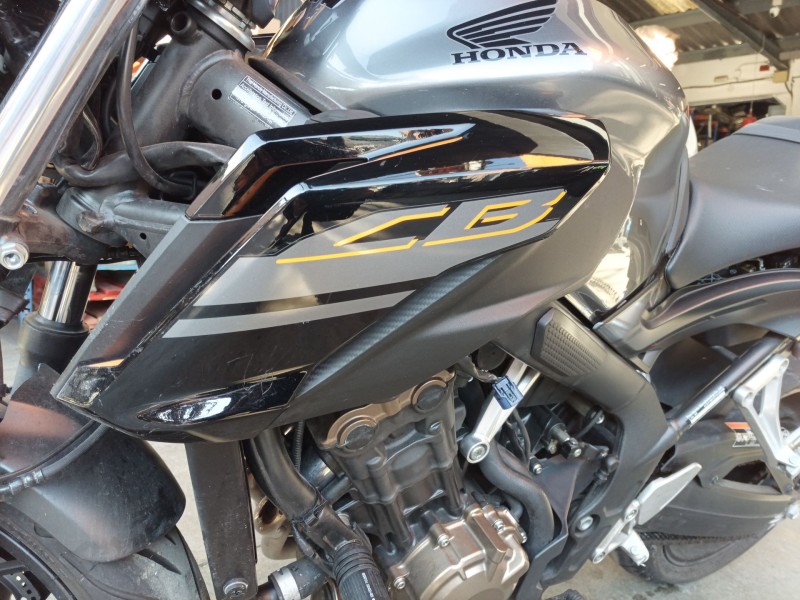 Recambio de carenado delantero izquierdo para honda cbr (601cc - ) cbr 650 fa (rc96) referencia OEM IAM   