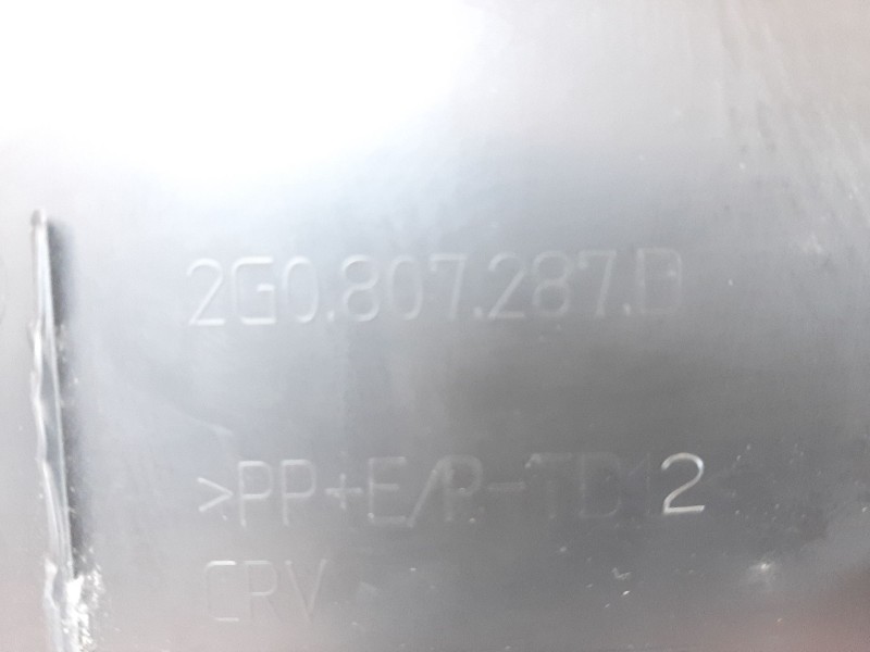 Recambio de molduras delanteras para volkswagen polo vi (ae1) life referencia OEM IAM 2G0807287D 2G0807287D9B9 