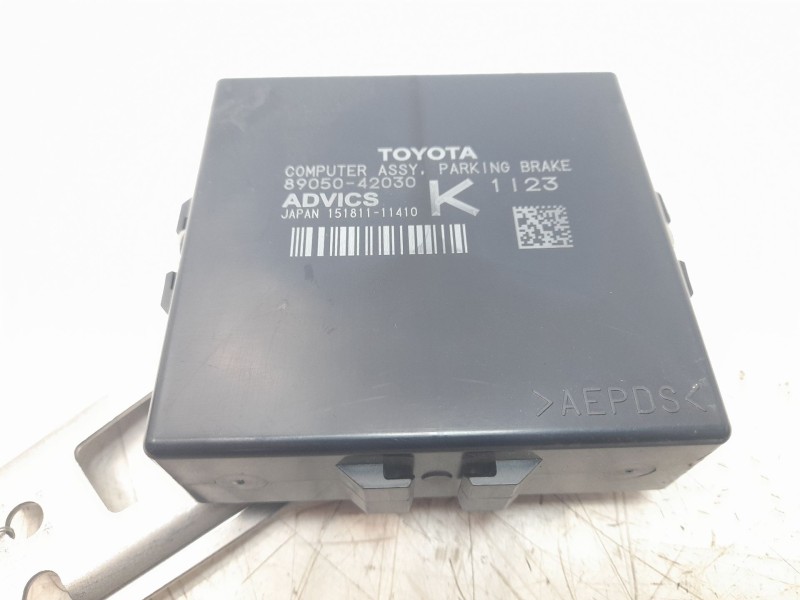 Recambio de modulo electronico para toyota rav4 hybrid 4x2 advance referencia OEM IAM 8905042030  