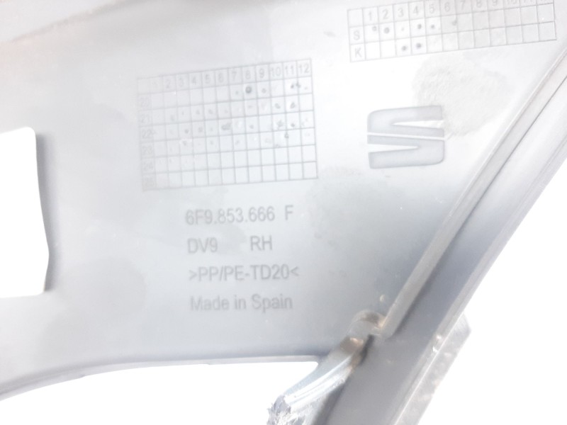 Recambio de rejilla paragolpes derecha para seat arona fr referencia OEM IAM 6F9853666F 6F9853666F9B9 