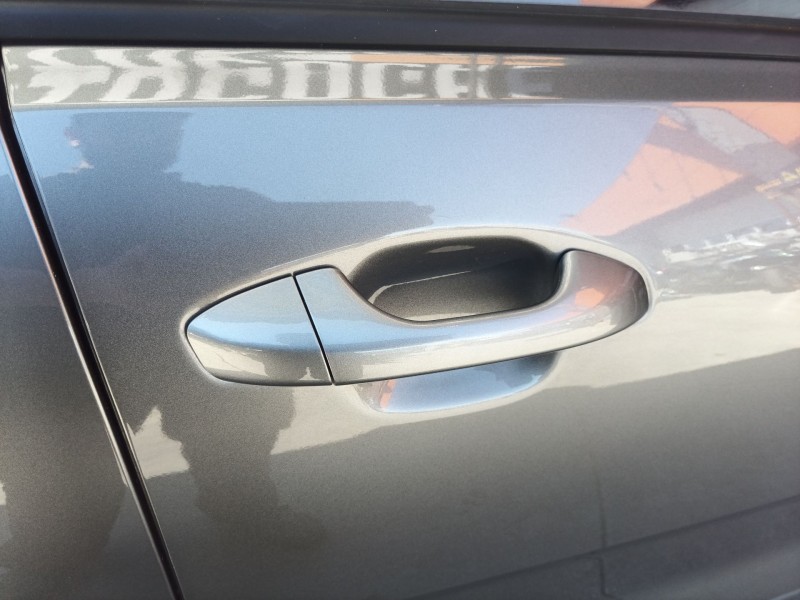 Recambio de maneta exterior delantera derecha para kia stonic (ybcuv) concept referencia OEM IAM   