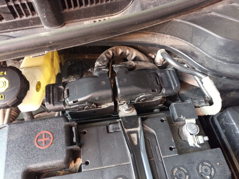 Recambio de centralita motor uce para kia stonic (ybcuv) concept referencia OEM IAM   