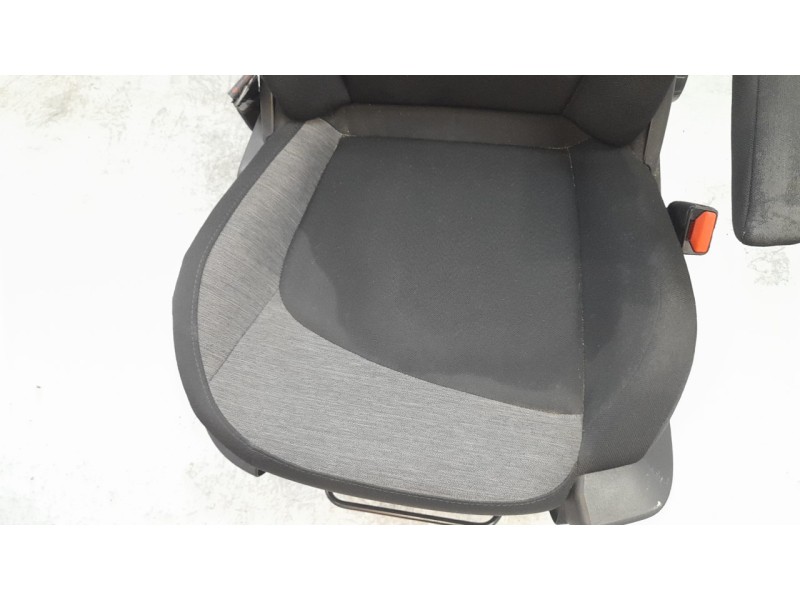 Recambio de asiento delantero derecho para citroën c4 picasso feel referencia OEM IAM 16101787YC  