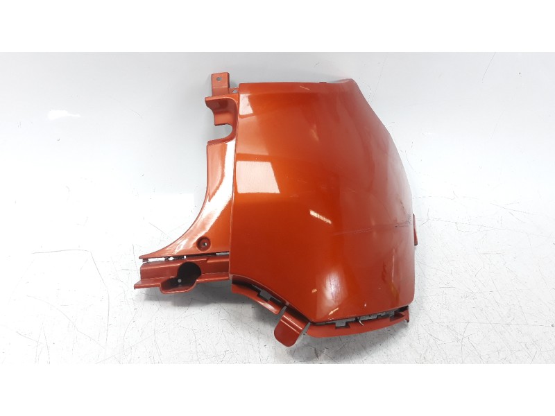 Recambio de moldura para renault captur 1.5 dci diesel fap energy referencia OEM IAM 850164390R  