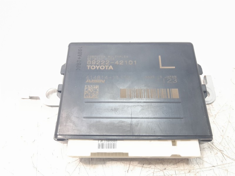 Recambio de modulo electronico para toyota rav4 hybrid 4x2 advance referencia OEM IAM 8922242101  41481411112