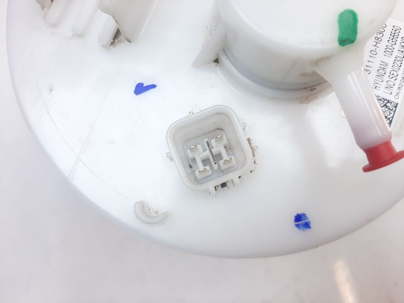 Recambio de bomba combustible para kia stonic (ybcuv) concept referencia OEM IAM 31110H8300 31110H8300 