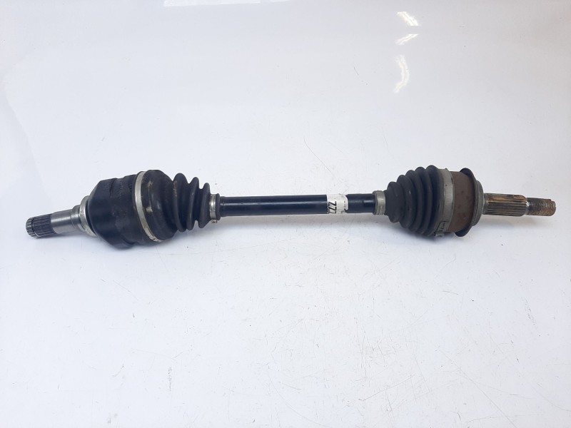 Recambio de transmision delantera izquierda para toyota yaris hybrid feel referencia OEM IAM 434200D650 434200D650 