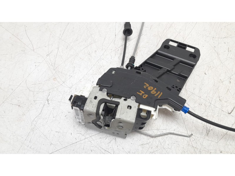 Recambio de cerradura puerta delantera izquierda para jeep compass (m7) longitude fwd referencia OEM IAM 68211097AD  