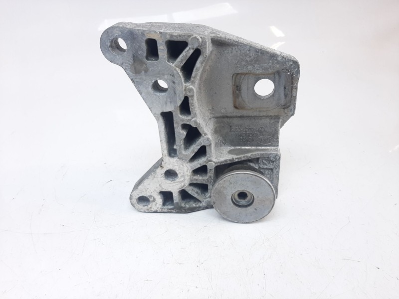 Recambio de soporte motor izquierdo para jaguar e-pace 2.0 diesel cat referencia OEM IAM GJ326P096AF GJ326P096AF 
