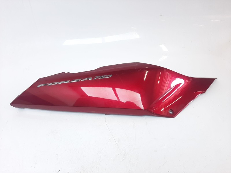 Recambio de moldura para honda forza nss 750 referencia OEM IAM 77220MKVD00ZE 77221MKVD000 