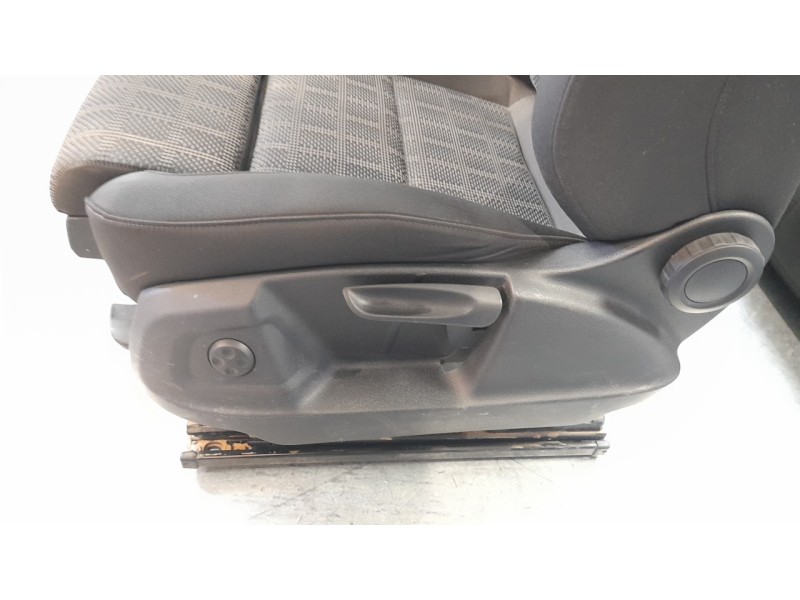Recambio de juego asientos completo para audi q3 (8ug) attraction quattro referencia OEM IAM 8U0881405AP  