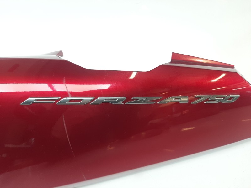 Recambio de moldura para honda forza nss 750 referencia OEM IAM 77270MKVD00ZF  