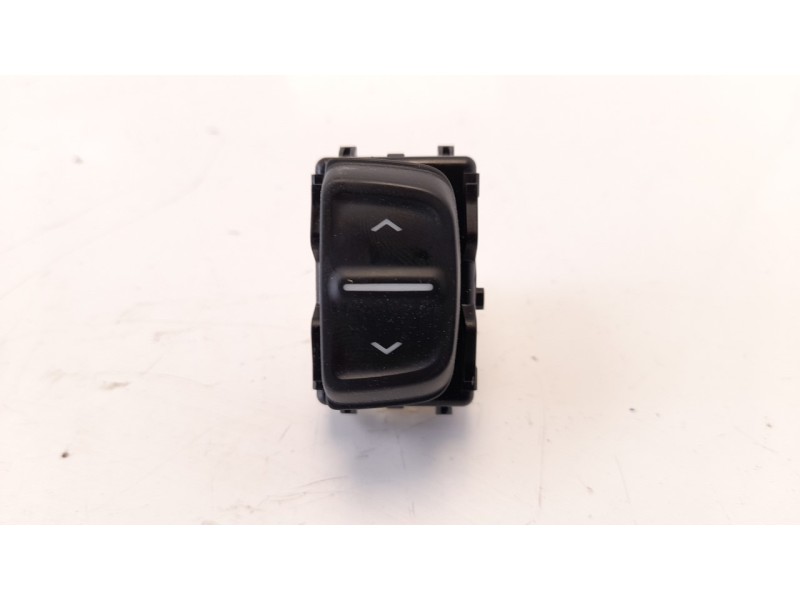 Recambio de mando elevalunas delantero izquierdo para dacia sandero sl eficacia referencia OEM IAM   