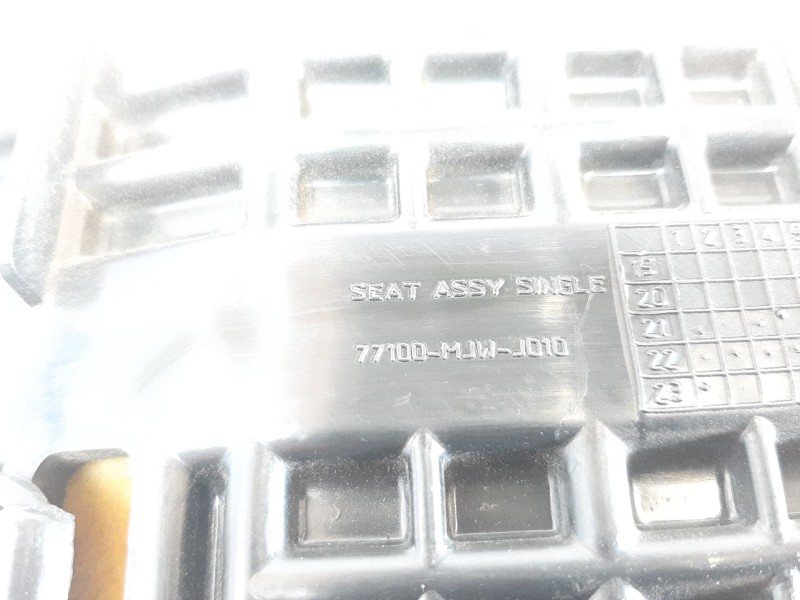Recambio de asiento delantero para honda cbr 500r cbr 500 r referencia OEM IAM 77100MJWJ010 77100MJWJ010 