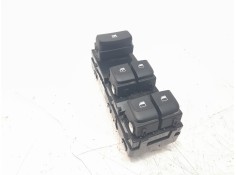 MANDO ELEVALUNAS DELANTERO IZQUIERDO 4D64901000 