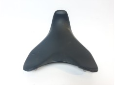 Recambio de asiento delantero para yamaha mt-07 mt-07 referencia OEM IAM 1WS247100100 1WS247100100 