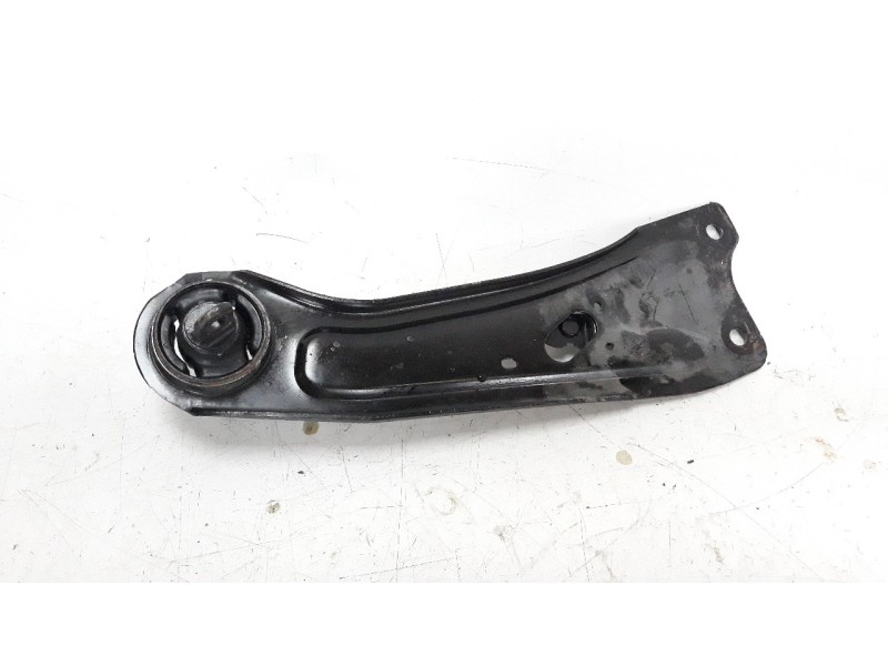 Recambio de brazo suspension inferior trasero izquierdo para hyundai kona referencia OEM IAM 55270K4000  