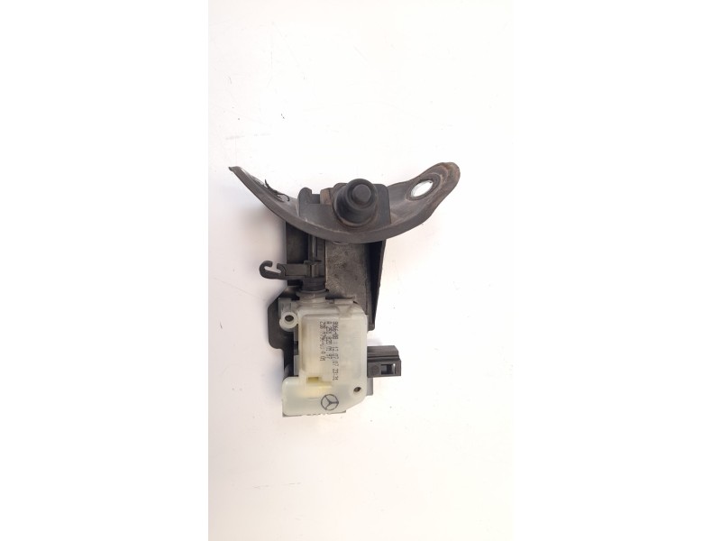 Recambio de tapa exterior combustible para mercedes-benz clase cls (w219) 320 cdi (219.322) referencia OEM IAM A2518200197  