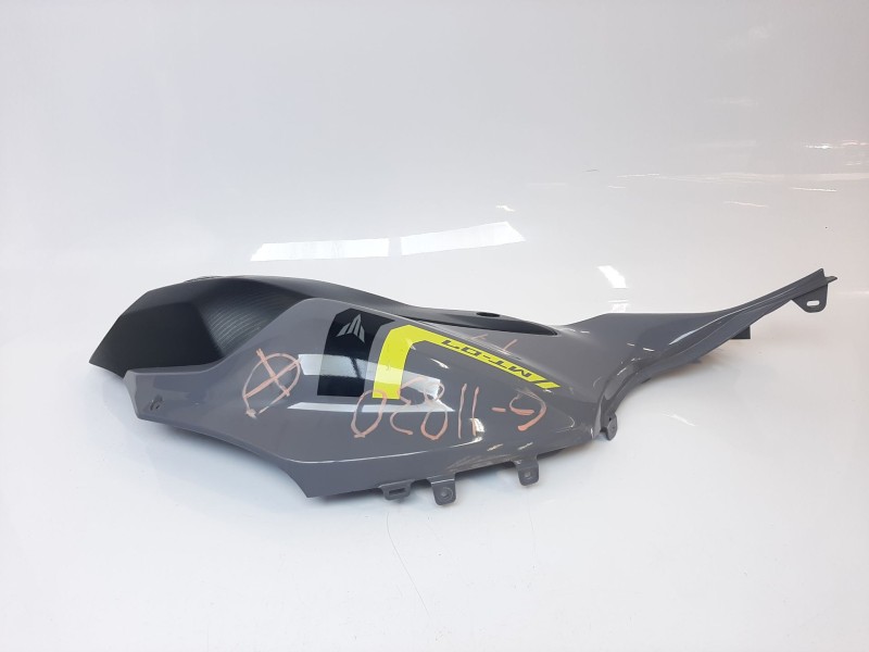 Recambio de moldura para yamaha mt-07 mt-07 referencia OEM IAM 1WS2413900PA  