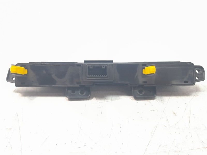 Recambio de warning para kia stonic (ybcuv) 1.2 cat referencia OEM IAM 93790H8010WK  