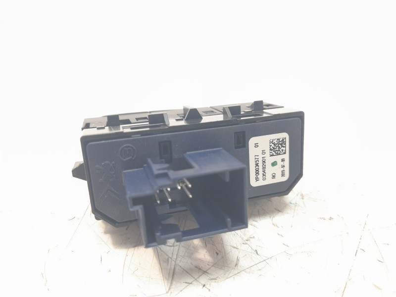 Recambio de interruptor para opel grandland x 1.2 referencia OEM IAM YP00034577  