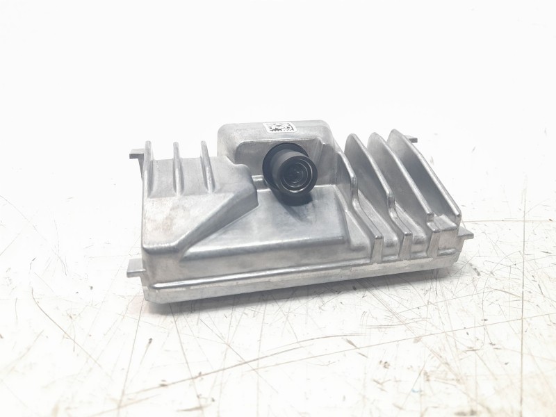 Recambio de camara vision frontal para kia stonic (ybcuv) 1.2 cat referencia OEM IAM 99211H8020  