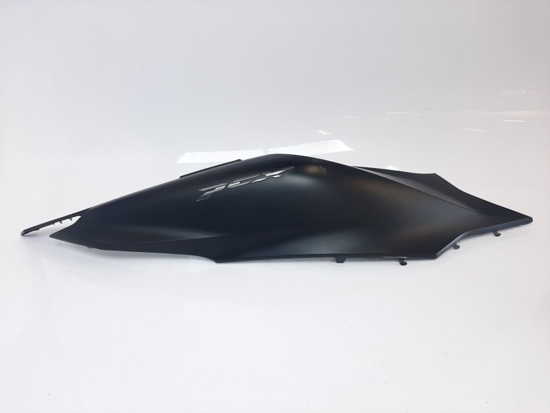 Recambio de moldura para honda pcx 125 pcx 125 referencia OEM IAM 83510K1ZJ100 83510K1ZJ100 
