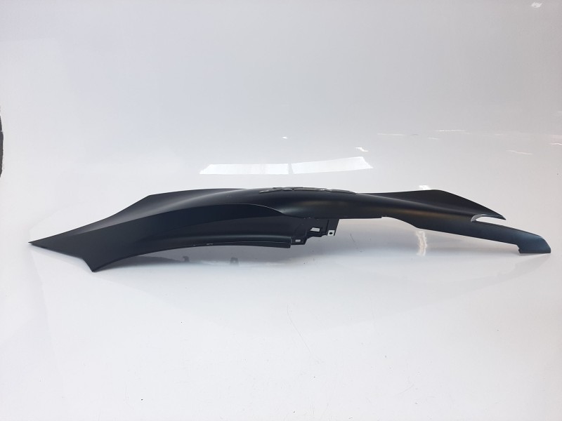 Recambio de moldura para honda pcx 125 pcx 125 referencia OEM IAM 83510K1ZJ100 83510K1ZJ100 