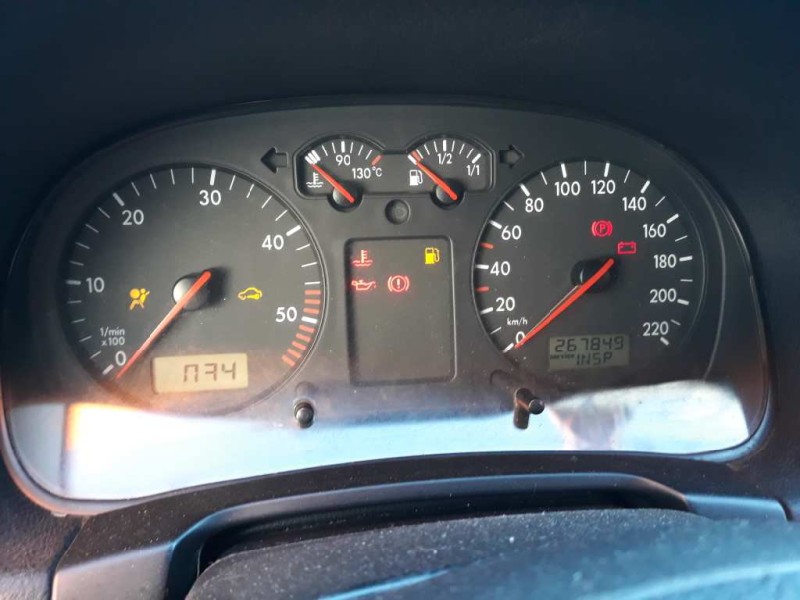 volkswagen golf iv berlina (1j1) del año 1998