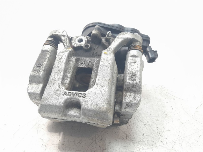 Recambio de pinza de freno trasera derecha para toyota rav4 hybrid 4x2 advance referencia OEM IAM 4783042100  
